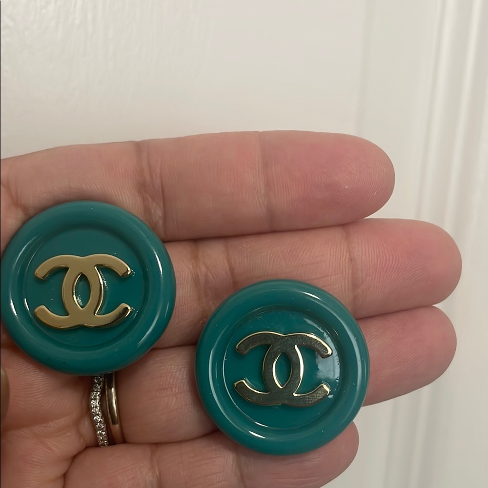 C C Teal and Gold Earrings